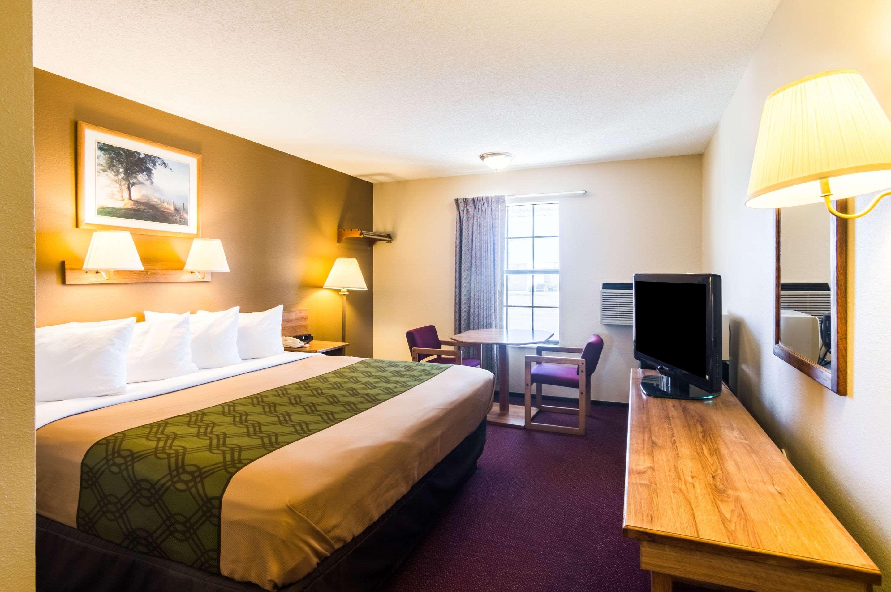 Econo Lodge Dumas Esterno foto