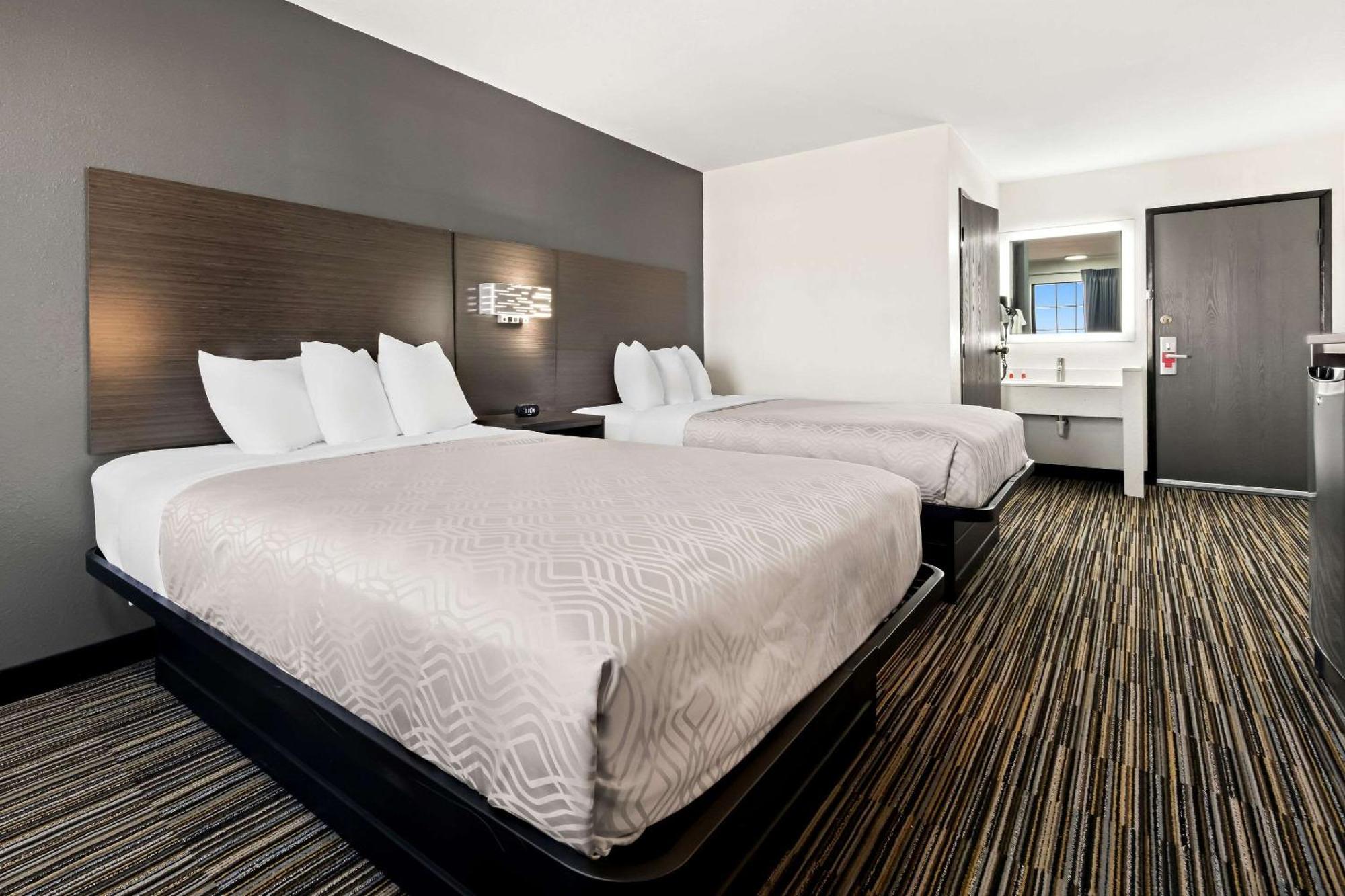 Econo Lodge Dumas Esterno foto